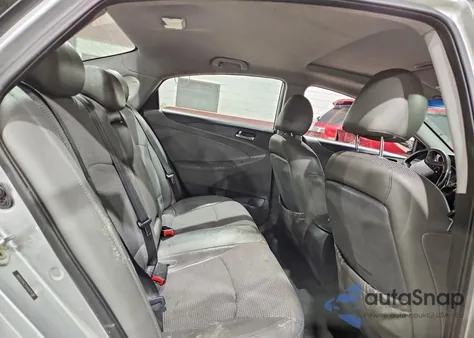 2013 Hyundai Sonata Se z USA, uszkodzony, nr VIN 5NPEC4AC3DH547513